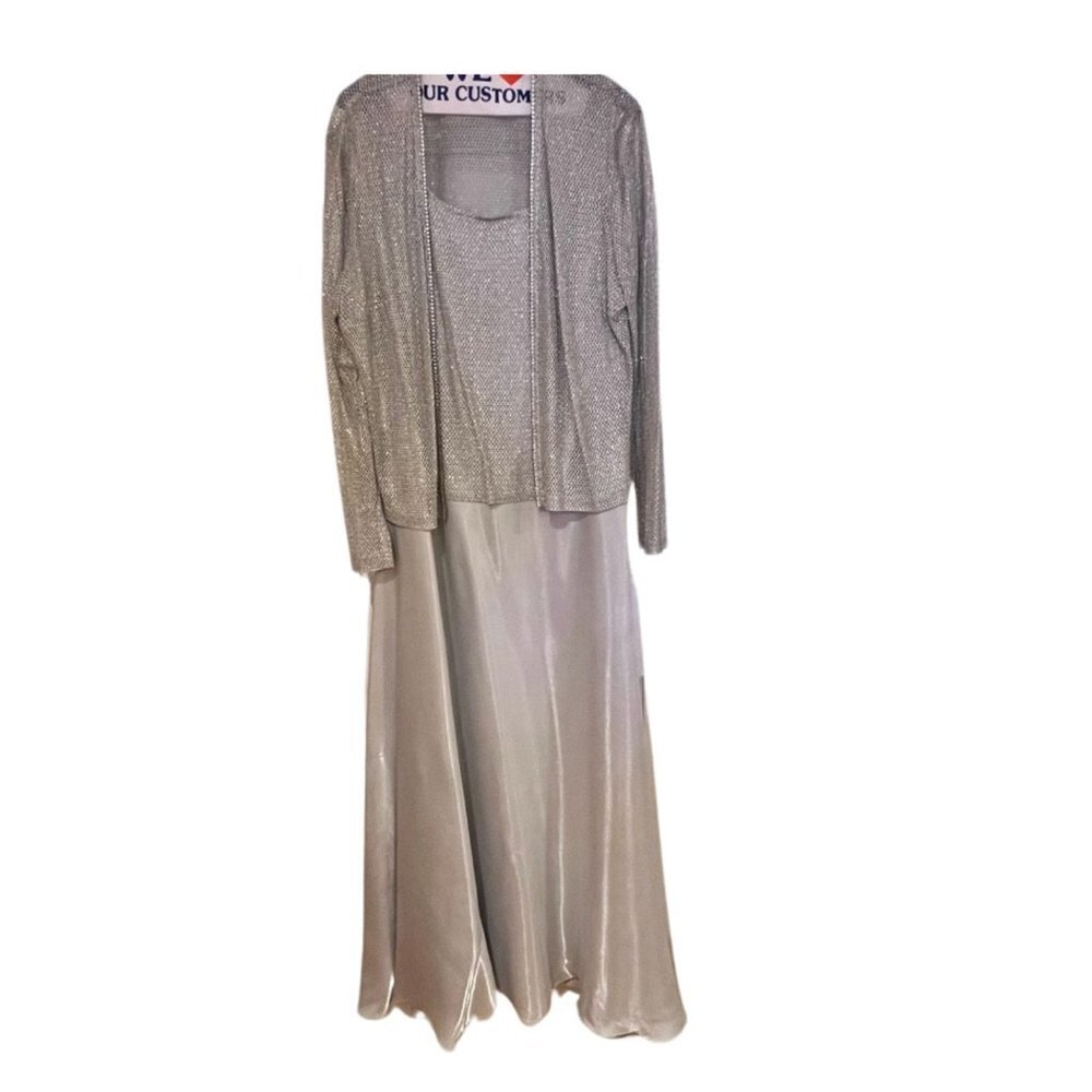 Cachet Evening Gown Size 16
